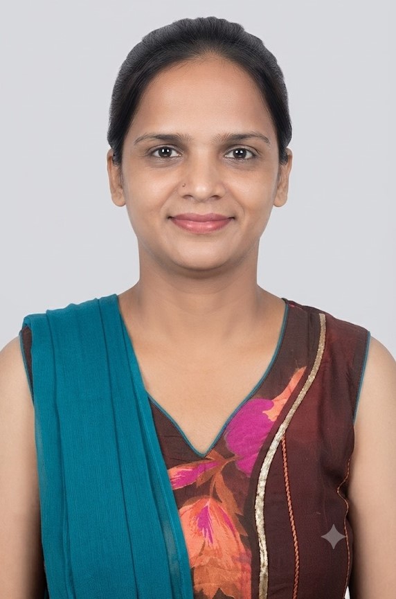 Suman salunkhe - Part time Baby Sitter in Worli Naka in Mumbai